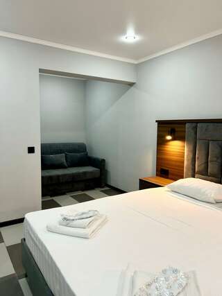 Гостиница Кавказ Ольгинка Двухместный номер "Улучшенный" на первом этаже-3