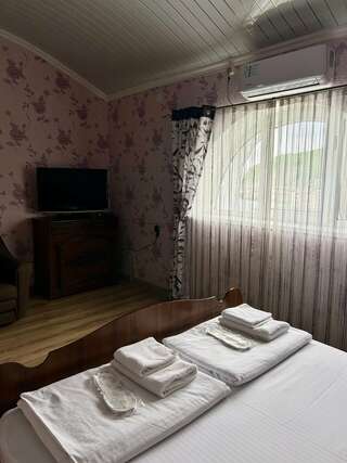 Гостиница Кавказ Ольгинка Апартаменты с 2 спальнями-6