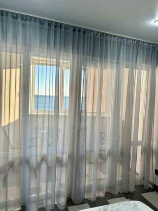 Гостиница Кавказ Ольгинка Люкс с видом на море-6